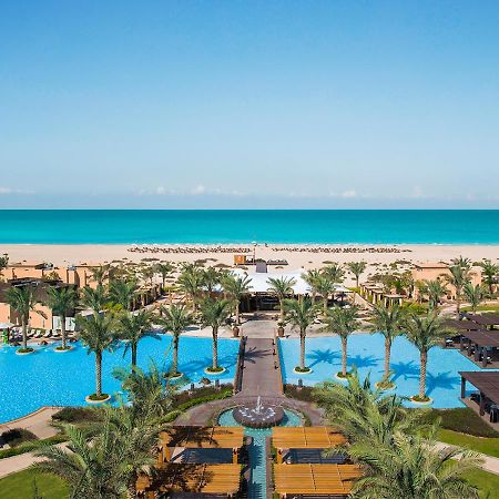 Saadiyat Rotana Resort And Villas Abu Dhabi Exterior photo The beach at Jumeirah Beach Hotel