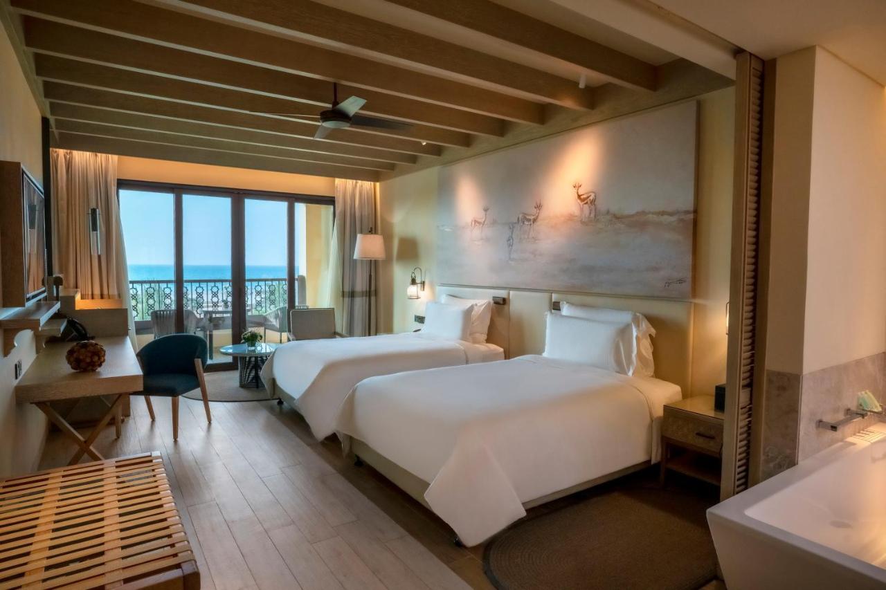 Saadiyat Rotana Resort And Villas Abu Dhabi Exterior photo Deluxe Ocean View Room