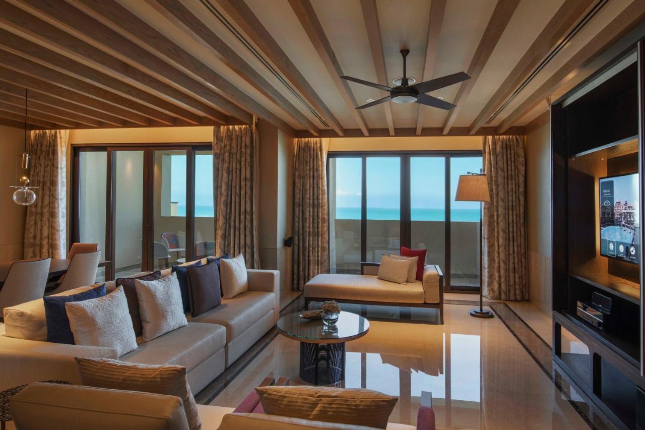 Saadiyat Rotana Resort And Villas Abu Dhabi Exterior photo A living room at the hotel