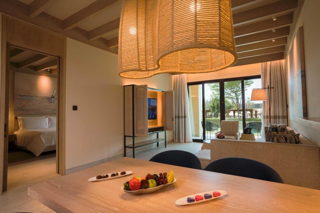 Saadiyat Rotana Resort And Villas Abu Dhabi Exterior photo A suite at the hotel