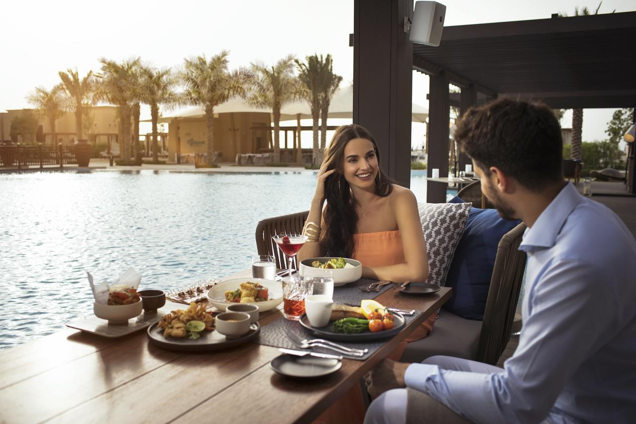 Saadiyat Rotana Resort And Villas Abu Dhabi Exterior photo The Beach
