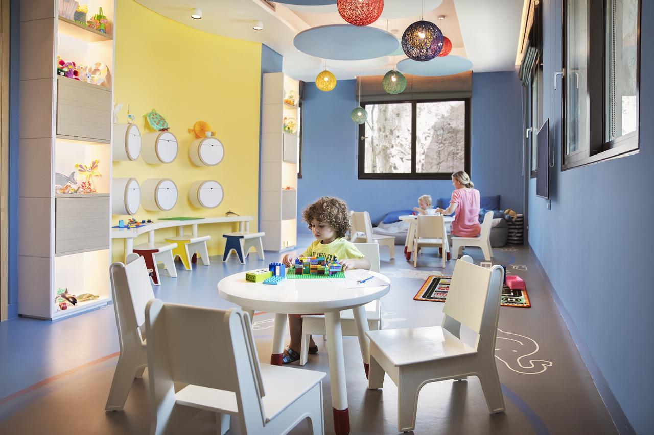 Saadiyat Rotana Resort And Villas Abu Dhabi Exterior photo The Children's Hospital of Philadelphia